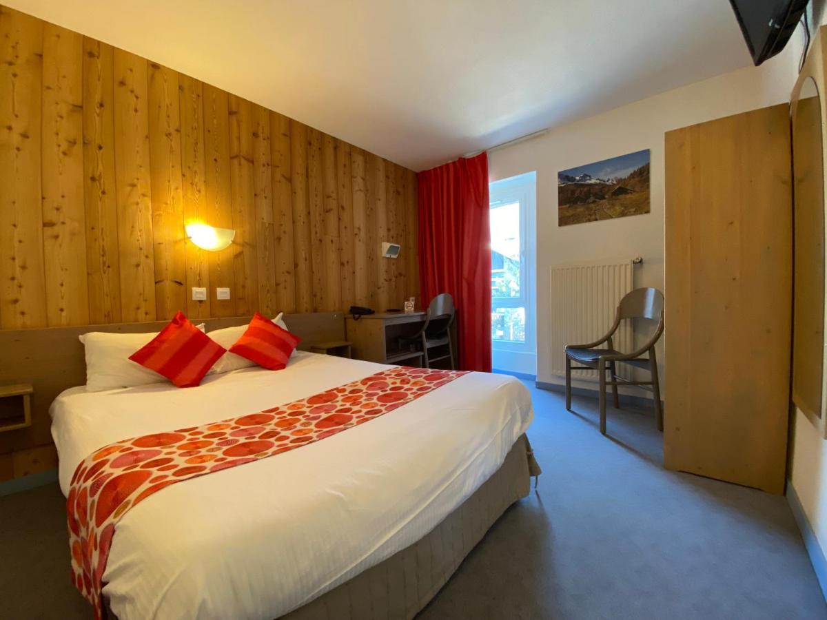 Hotel De La Gare 2*