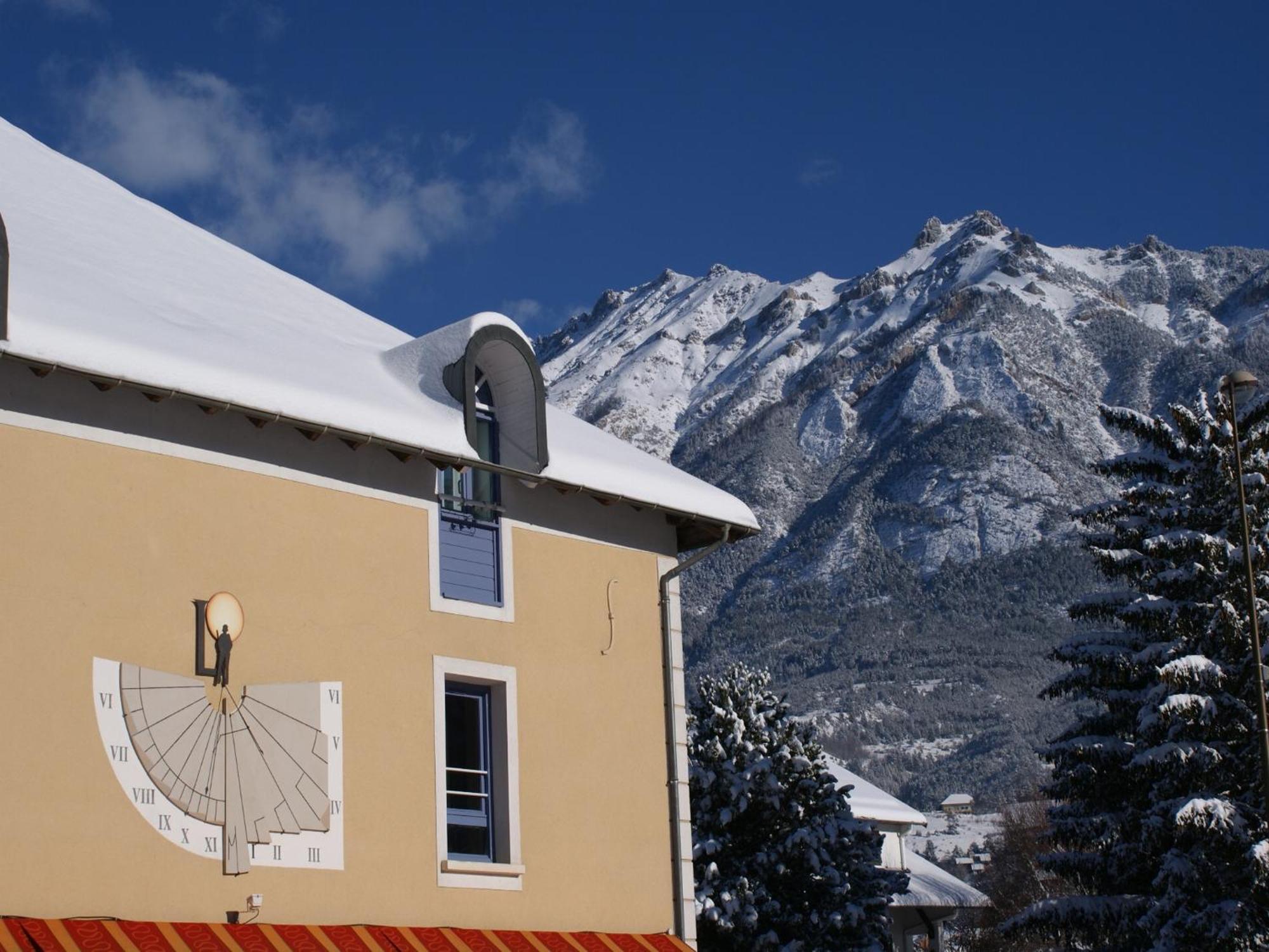 De La Gare Hotel